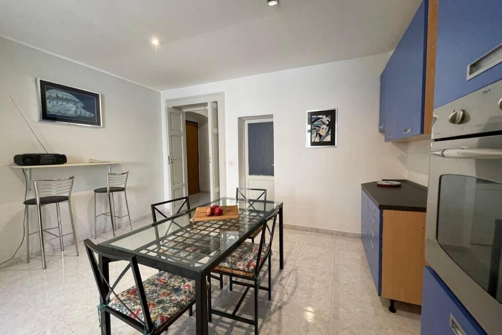 Petinoinapulia - Appartamento Per Famiglie E Amici Bari Exteriör bild